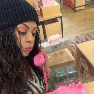 Meet your Posher, Sophia